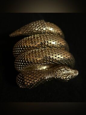 Rare Vintage Triple Coil Vintage WHITING & DAVIS  Jewelry Exotic snake bracelet
